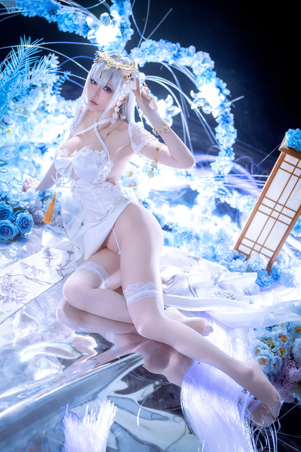 星之迟迟_2026年01月计划E_碧蓝航线_埃姆登白旗袍_50P_244MB tg@simisebaisi 【丝足阁】039.webp